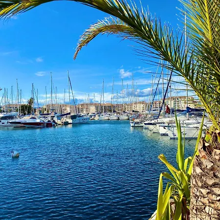 Port-frejus, Le Consul, 2 Pieces Climatise, Terrasse & Parking Apartment Frejus