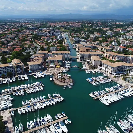Port-frejus, Le Consul, 2 Pieces Climatise, Terrasse & Parking * Frejus