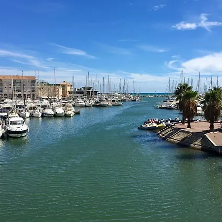 Apartment Port-frejus, Le Consul, 2 Pieces Climatise, Terrasse & Parking *
