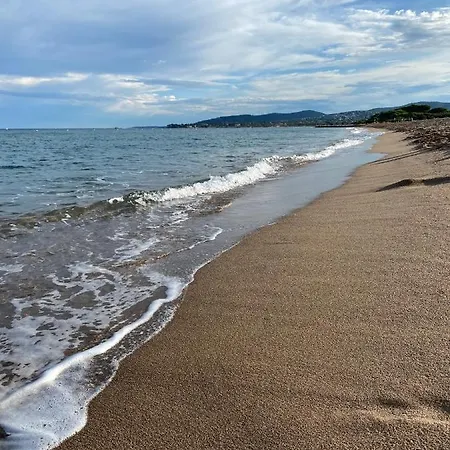 Port-fréjus, Le Consul, 2 Pièces Climatisé, Terrasse&parking *